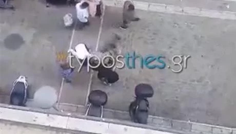 Αγριο ξύλο μεταξύ Πακιστανών στο κέντρο της Θεσ/νίκης (βίντεο)
